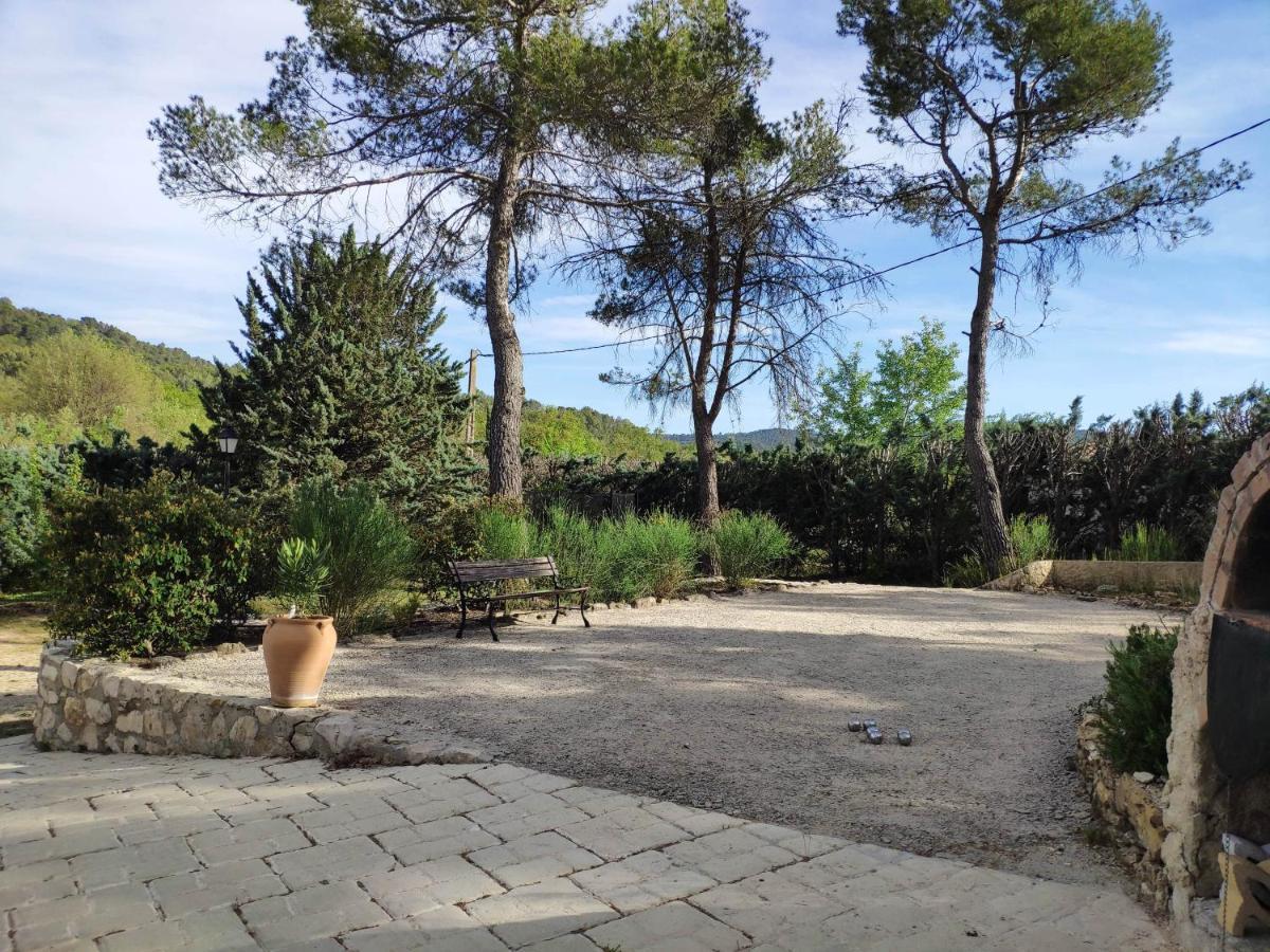 La Tourelle Suite Cosy Entre Vignoble Aixois Et Luberon Le Puy-Sainte-Réparade Extérieur photo